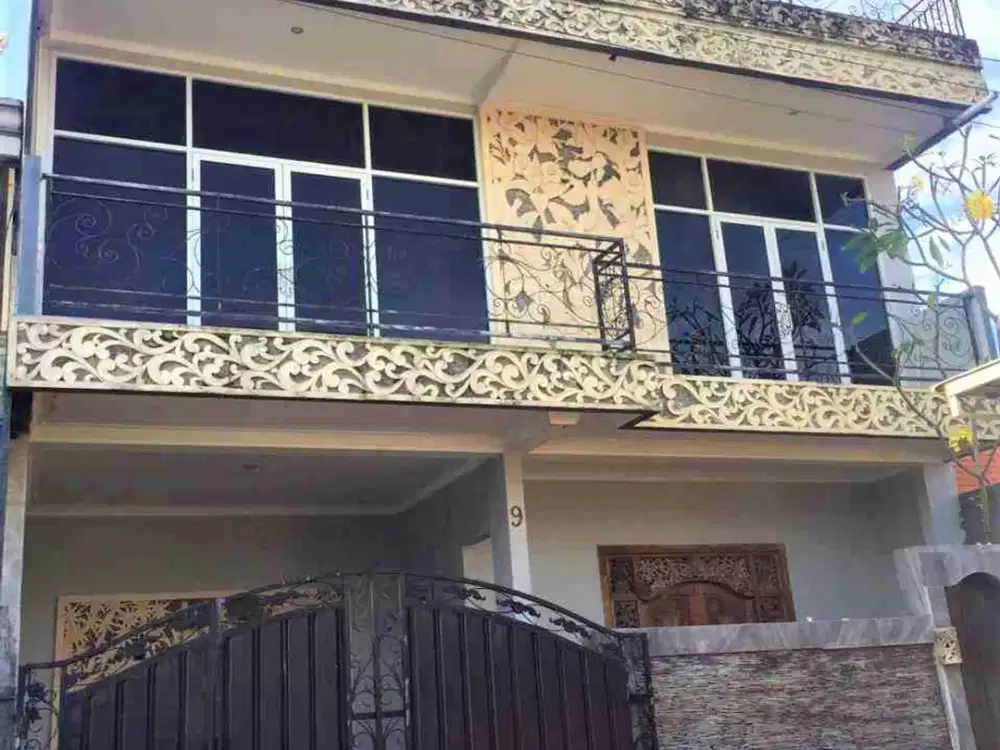 Rumah 3 Lantai di Sempidi dekat Puspem Badung