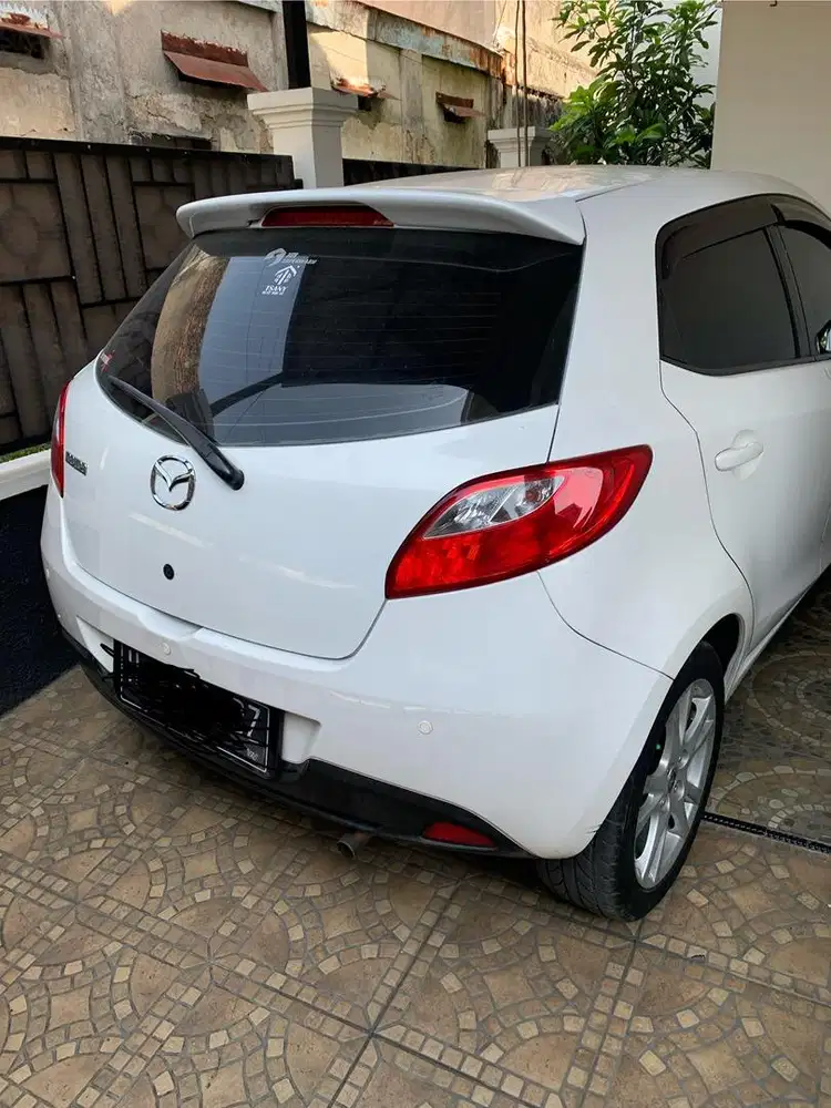 mazda 2 2013 bulan agustus