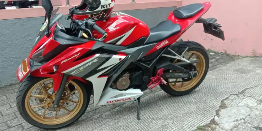 CBR 150R - 2018