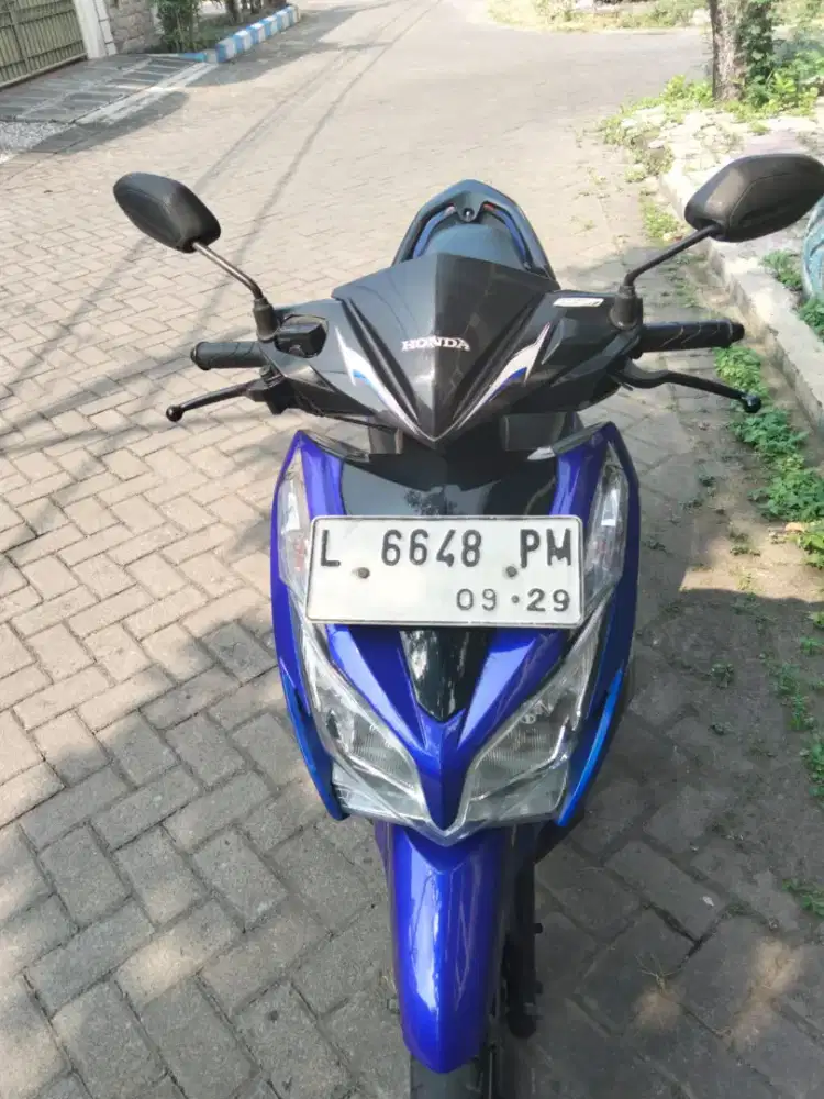 Jual Honda Vario 125 Kzr thn 2014 warna biruu