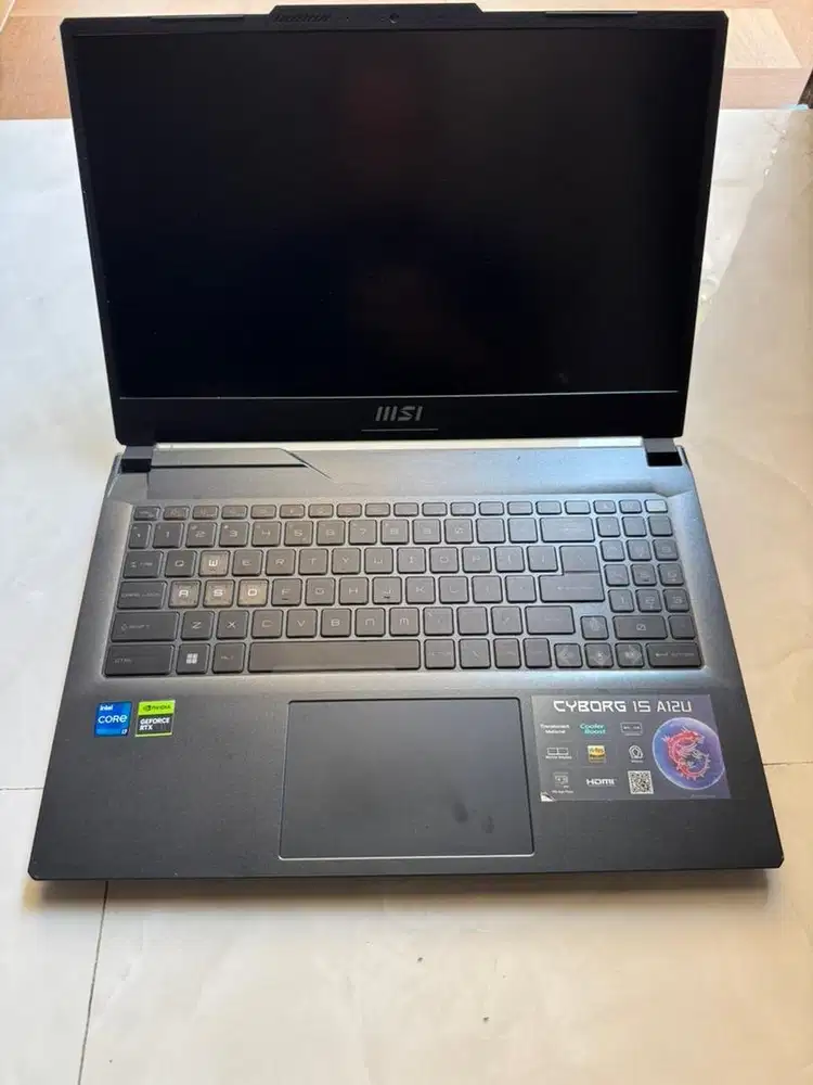 Jual laptop gaming MSI Cyborg 15 A21U
