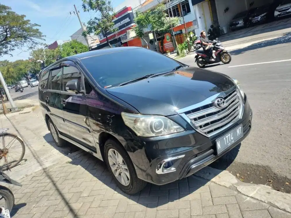 Toyota Innova G 2.0 Luxuri Bensin Matic/At Kondisi Sangat Bagus