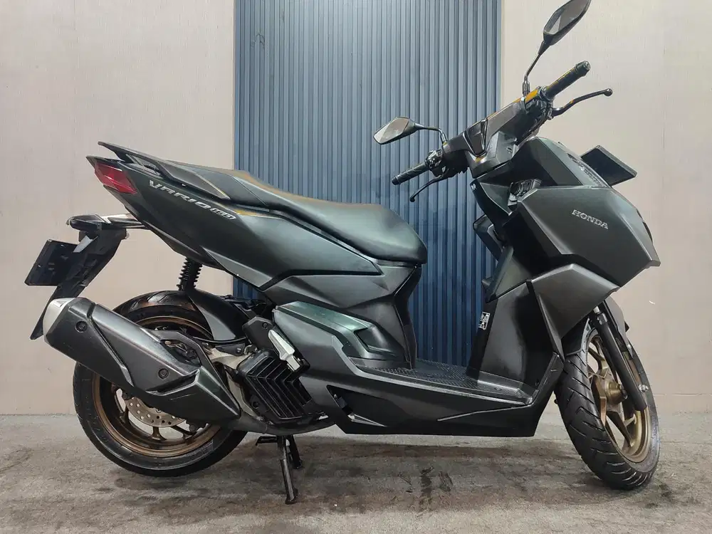 Vario 160 ABS 2023 istimewa mulus terawat siap pakai...