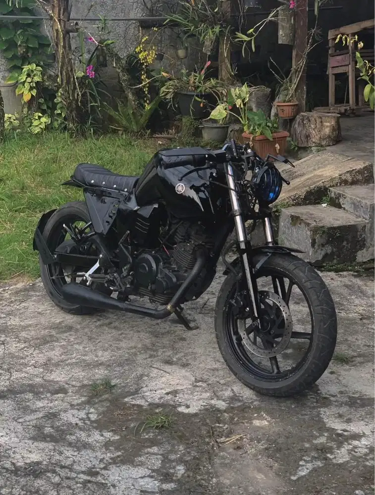 Custom Byson 2012