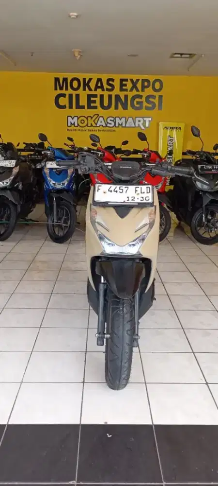 Dijual motor Honda Beat street 2025