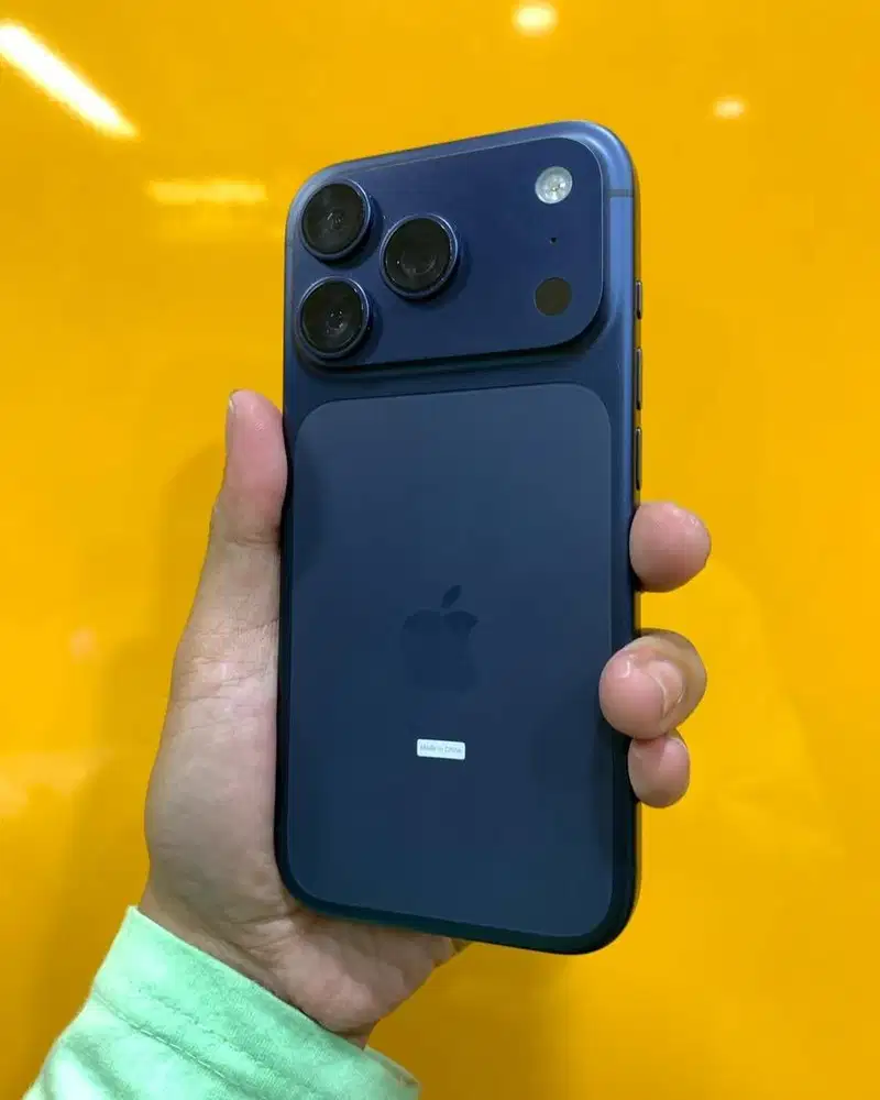 iPhone 17 Pro 256GB Garansi Resmi Blibli Battery Health 100%