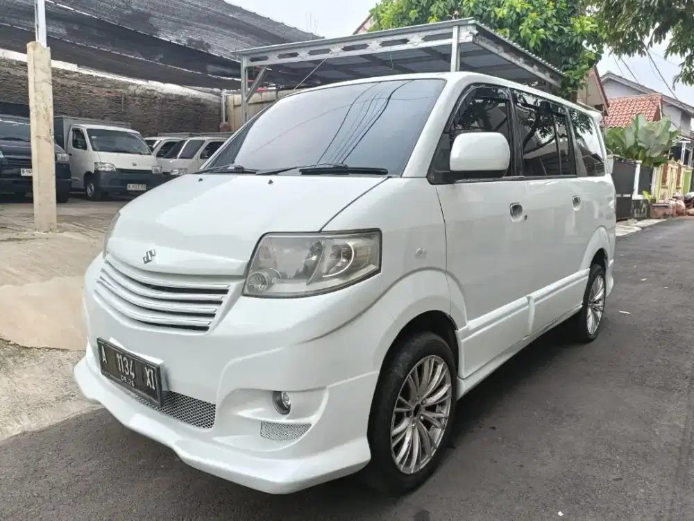 Suzuki APV SGC Luxury 2013 MT