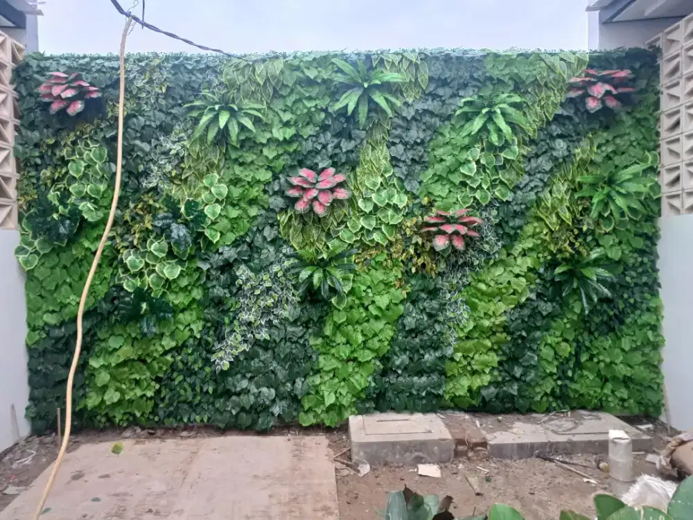 Taman Vertical Garden Dinding Bahan Sintetis