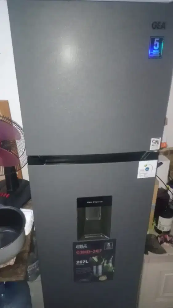 Dijual Kulkas GEA 2 Pintu
