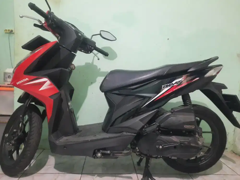 Honda Beat Sporty hitam merah