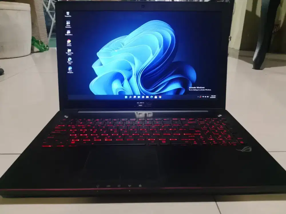 Laptop asus roh G550j