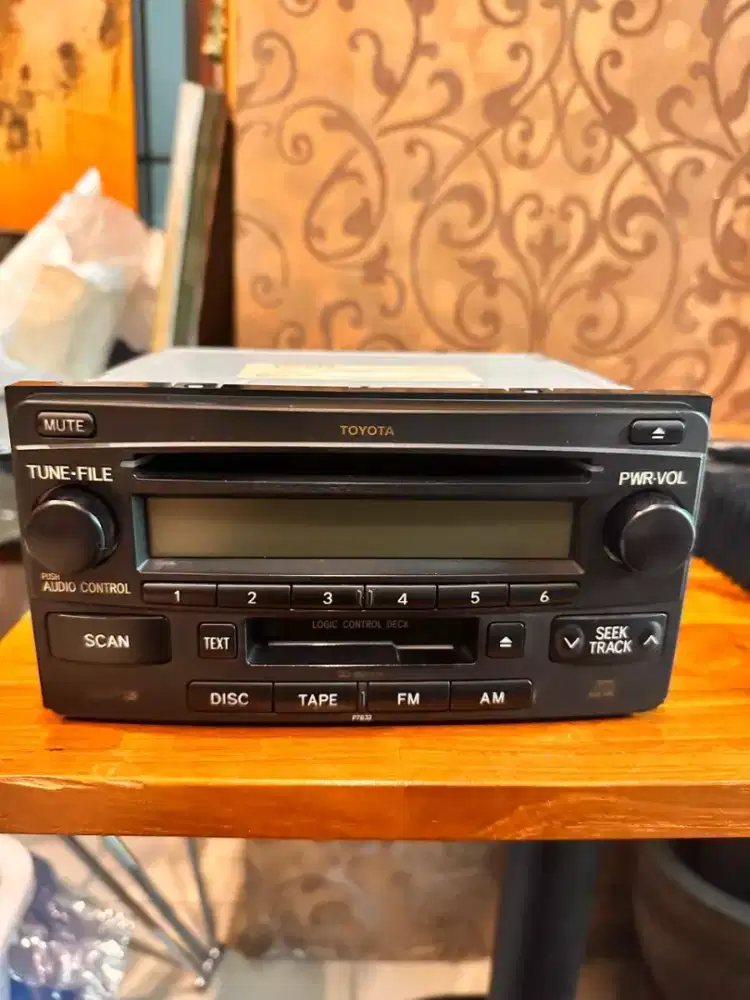 Head Unit Toyota Kijang Innova Type V