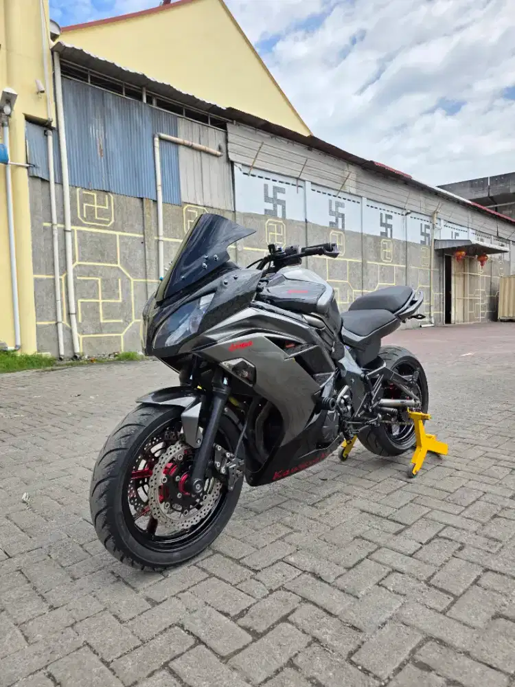 Kawasaki ER-6F Hijau Repaint Grey 2012