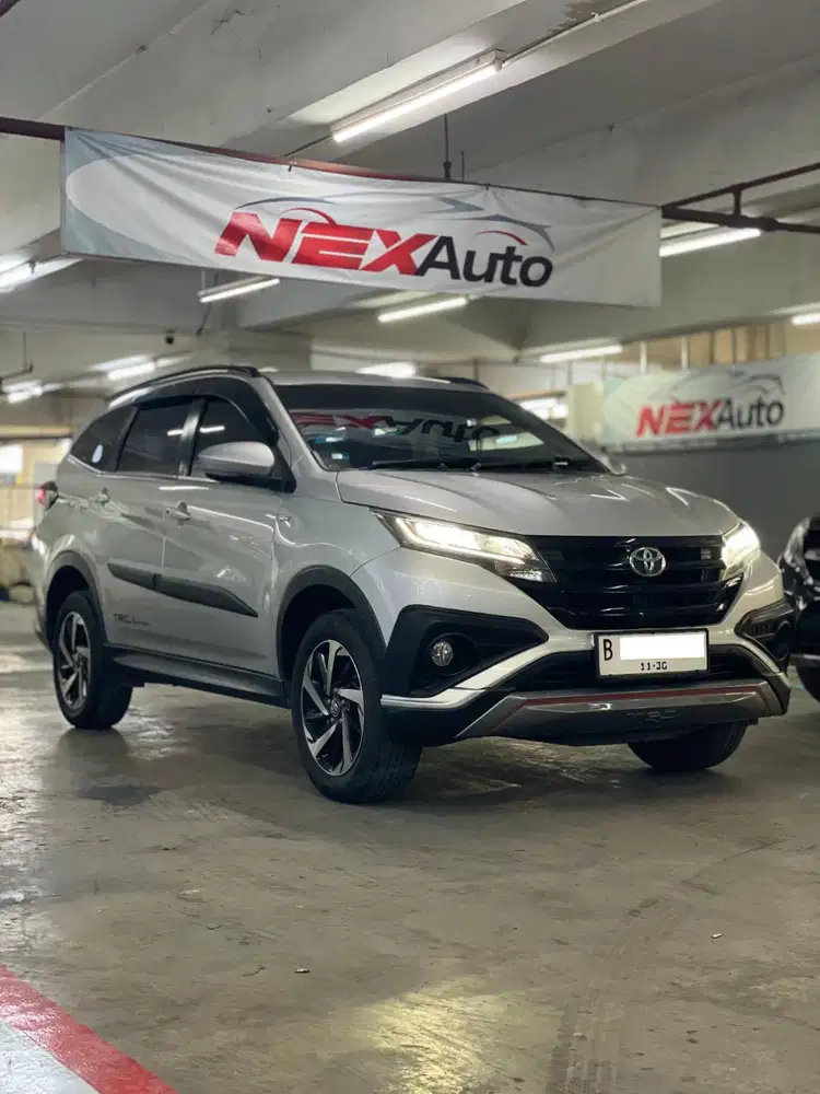Toyota RUSH TRD Sportivo Edition 2021 / 2020 Desember Tgn Pertama