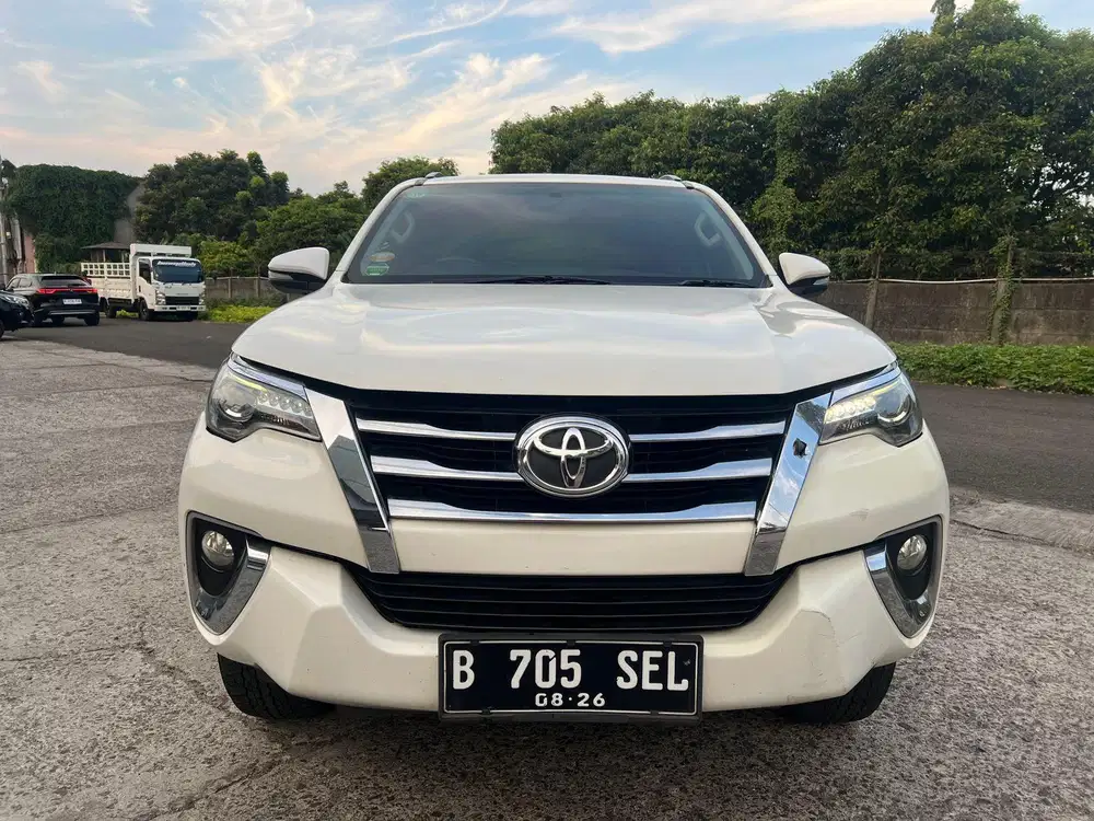 TOYOTA FORTUNER VRZ AT 2016