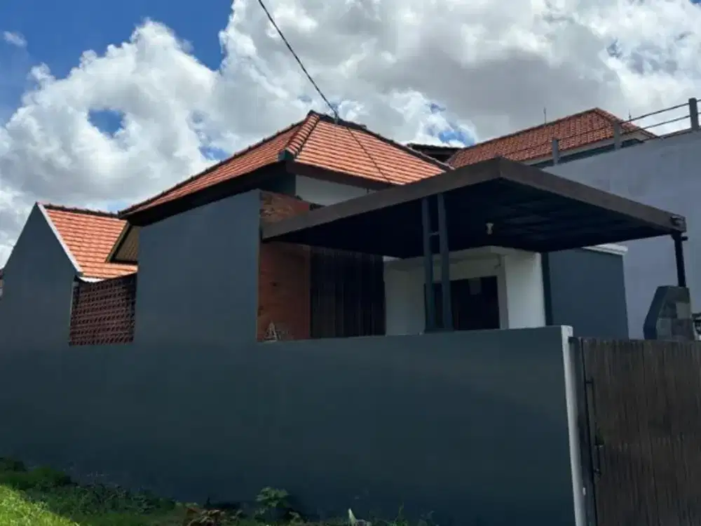 RUMAH SEMI VILLA DI PULAU MOYO DENPASAR