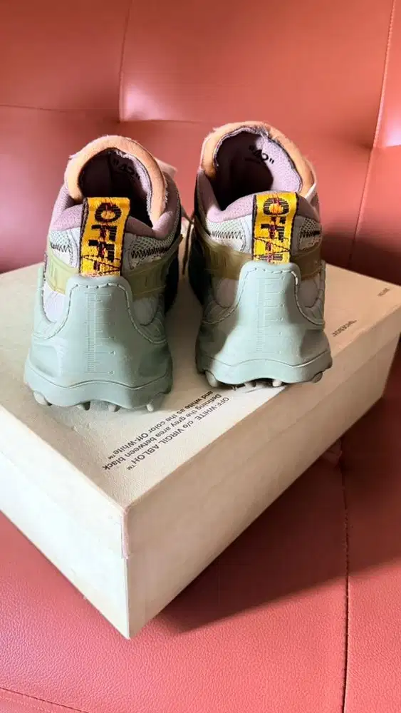 Sneaker off white