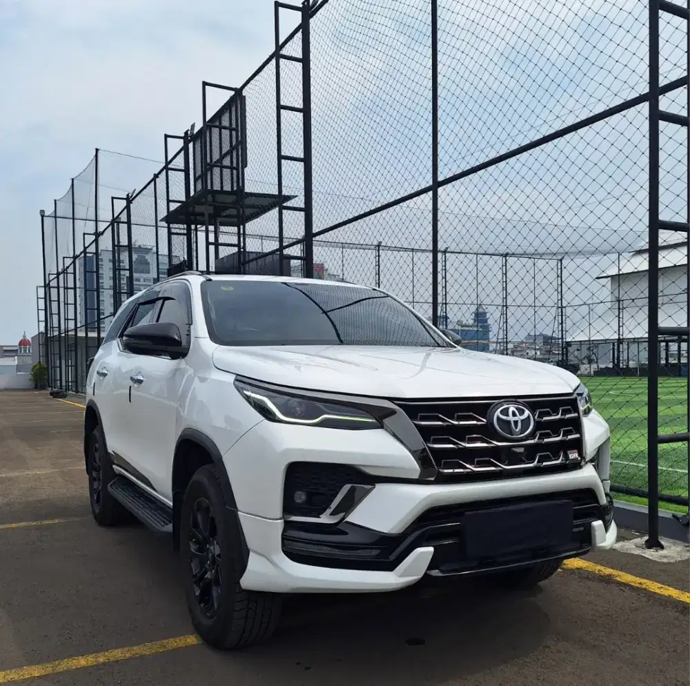 Toyota Fortuner GR Sport 2.8L Tahun 2023