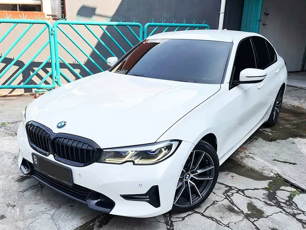 2020 BMW 320i Sport G20 Record ATPM Km 65 rb B Genap Pjk1/27 * KREDIT