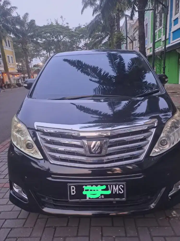 Alphard G 2.4 AT 2014