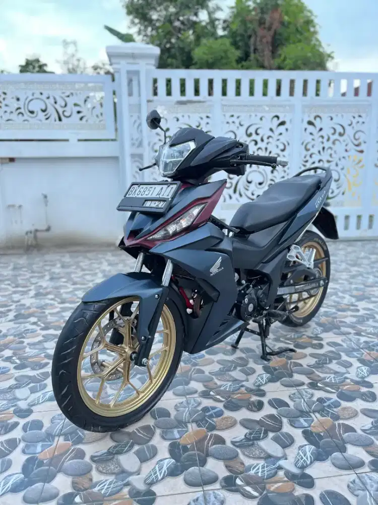 Honda Supra GT-R 150