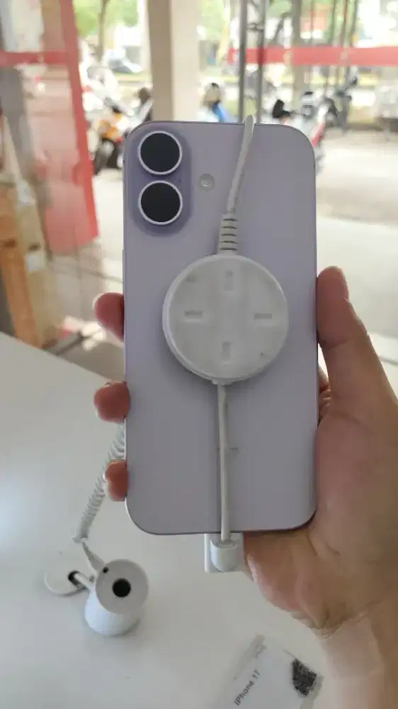 Cicilan hp Iphone 17