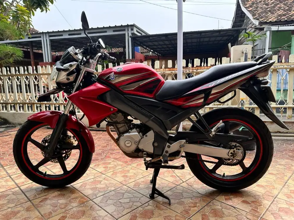 Yamaha Vixion 2012 ISTIMEWA FULL ORIGINAL