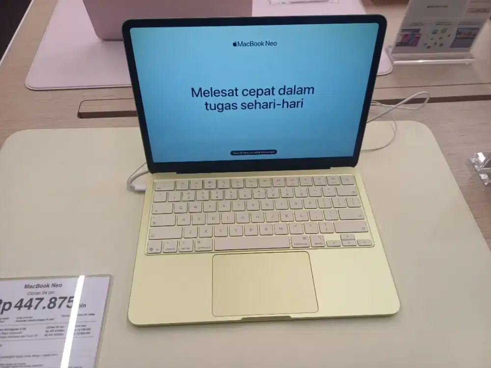 MACBOOK NEO 8/256 GB (CICILAN TANPA DP)