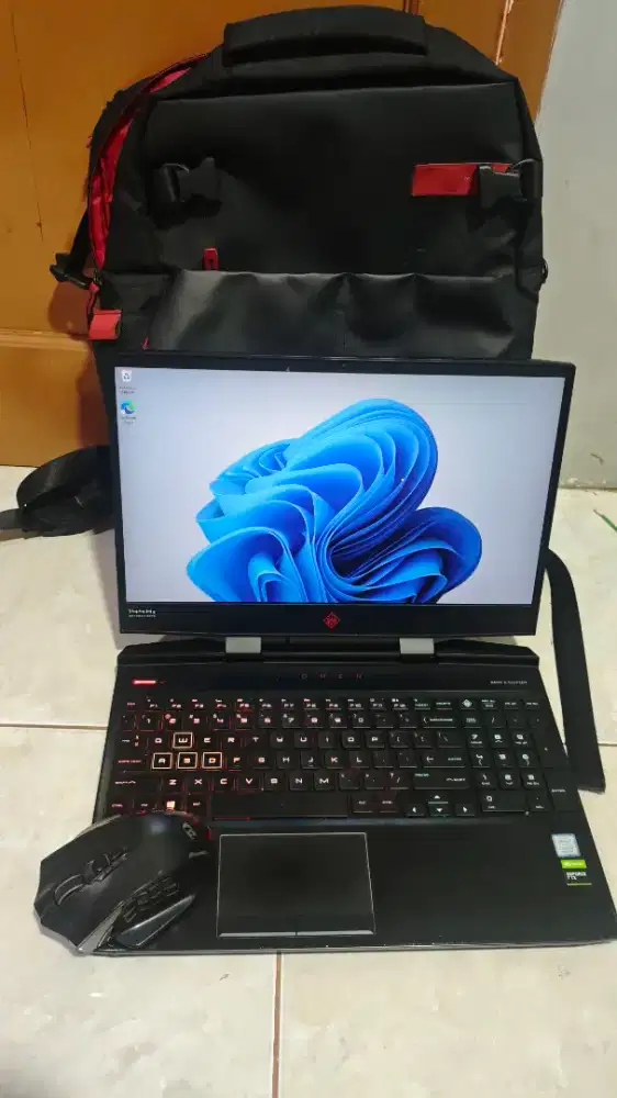 Laptop hp omen 15 core i7 gen 9 RAM 32/512 GB SSD VGA GTX 1650 144Hz