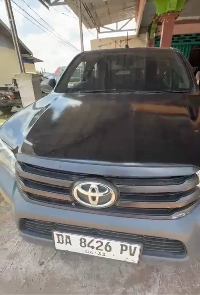 Hilux SC Bensin Tahun 2020