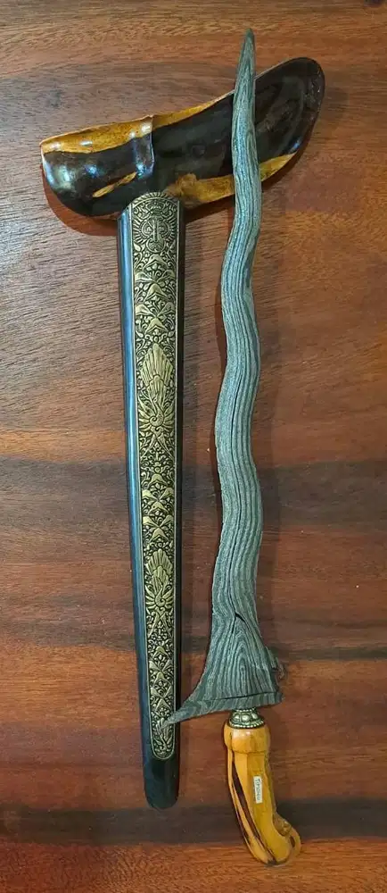 Keris Pamengkang Jagat