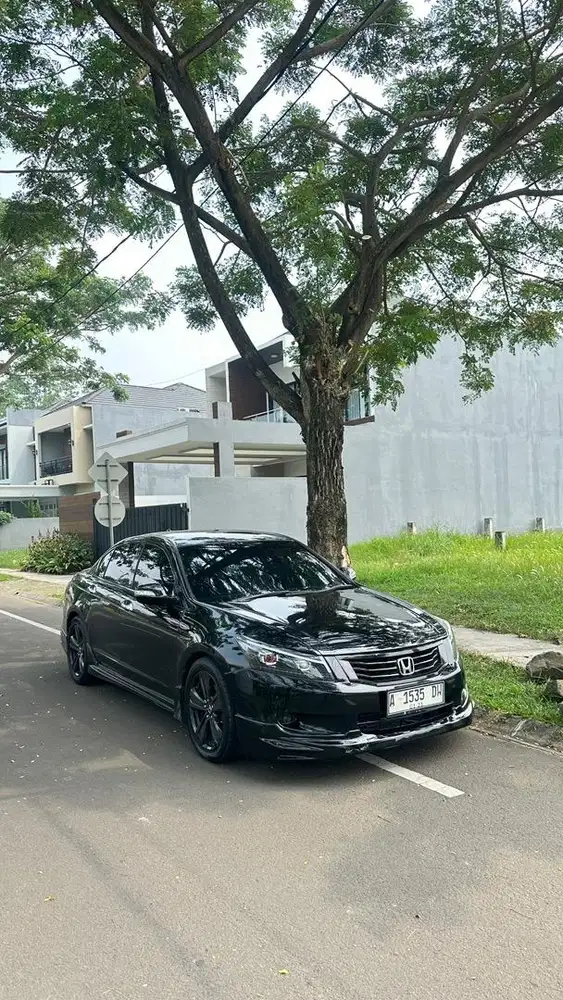 Honda Accord 2.4 VTI-L Automatic 2009