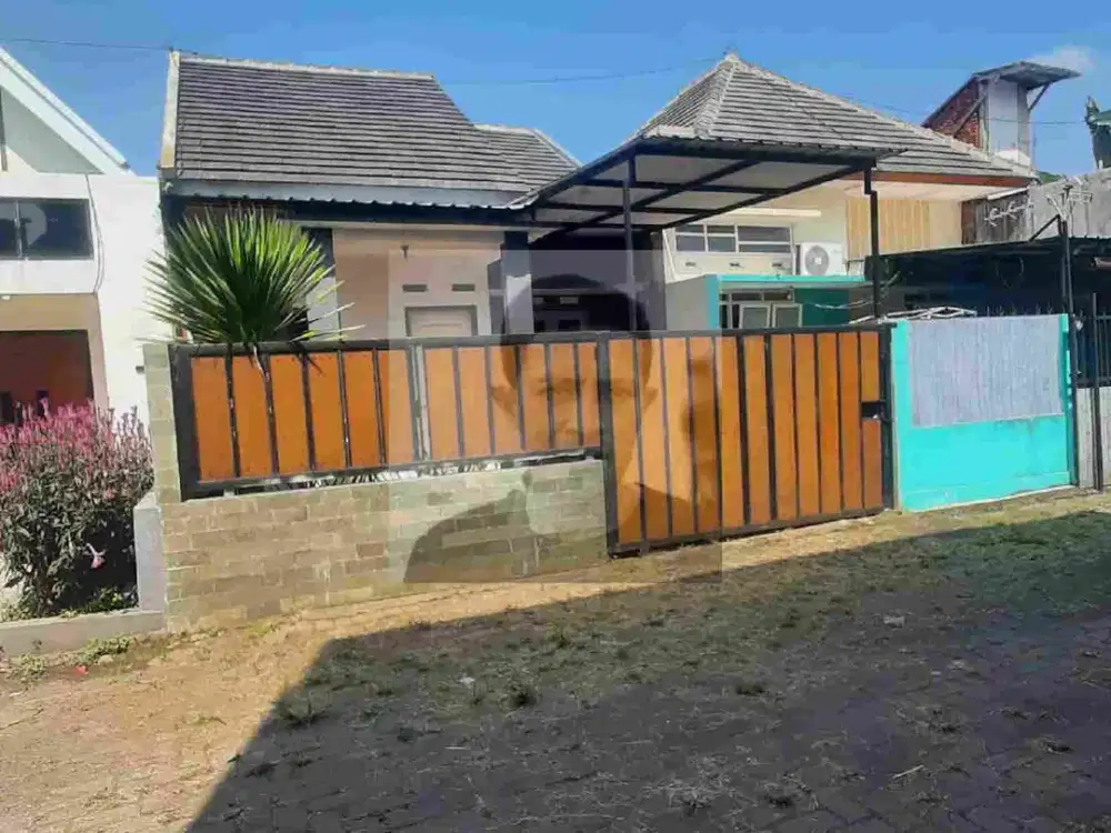 Dijual cepat rumah pribadi saptorenggo pakis malang