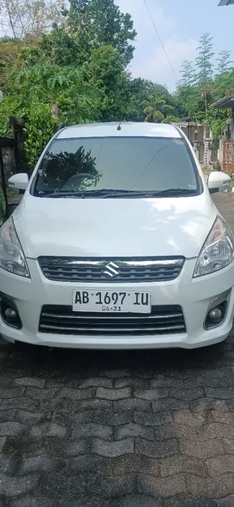 MOBIL SUZUKI ERTIGA GX MT 2012 DIJUAL