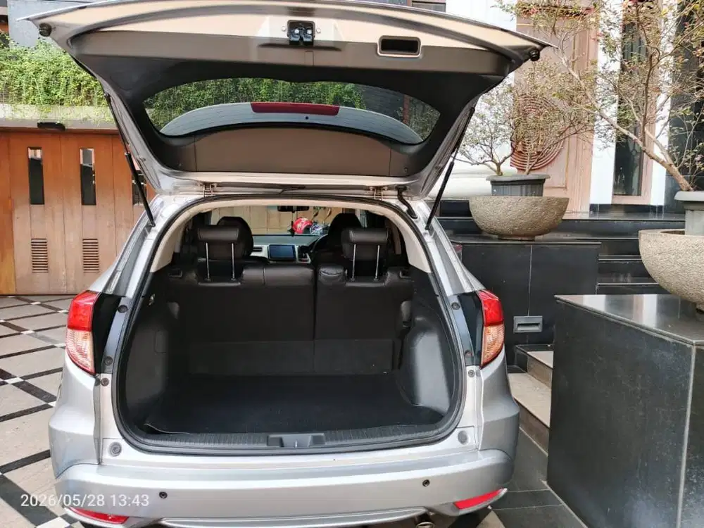 Honda HRV mulus dan terawat