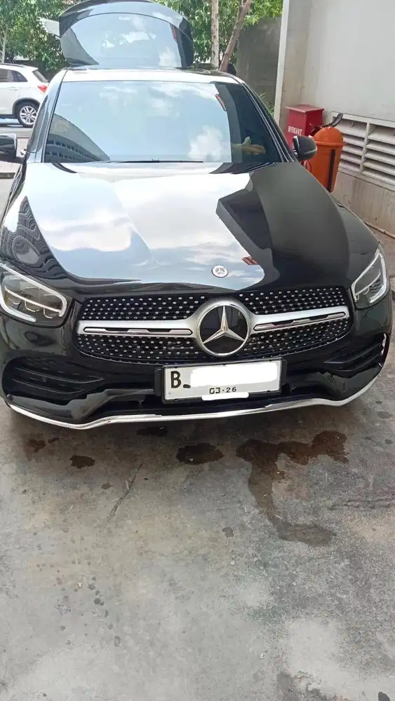 MERCEDES-BENZ GLC300 (2020-2021), HITAM