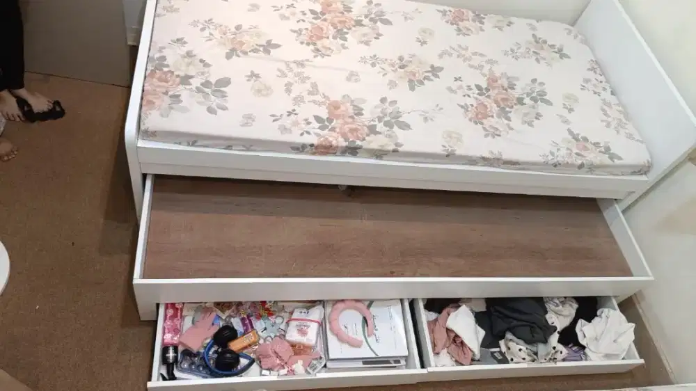 Kasur tidu lr bagus 2m/90