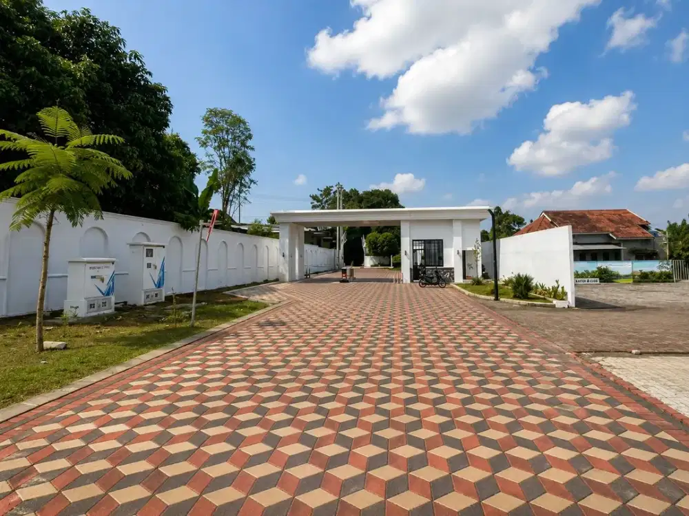 RUMAH 2 LANTAI DI KAWSAN ELIT BISA KPR