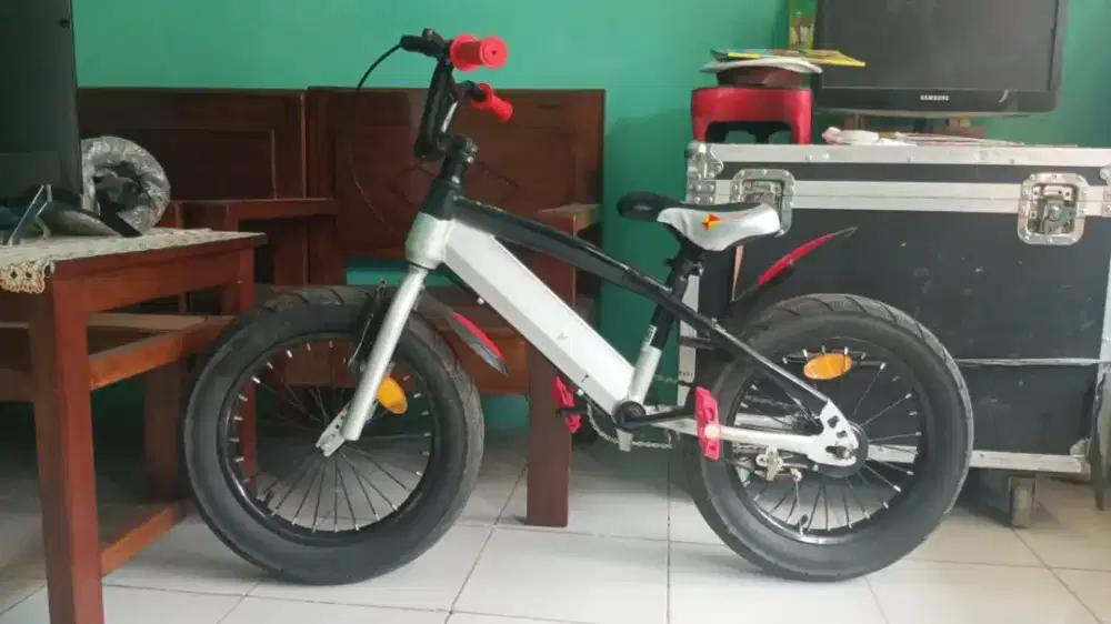 Sepeda anak bagus bekas genio alvaro 18