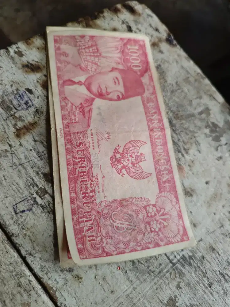 UANG SUKARNO PECAHAN 1000 TAHUN 1964