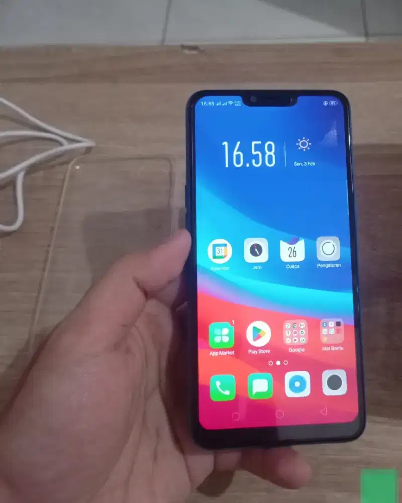 Hp oppo a3s fullset ram6gb dan internal 128gb mulus aman ok siap