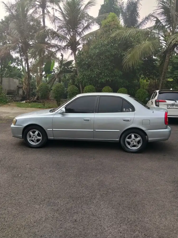 Hyundai Accent Verna 2002 Bensin