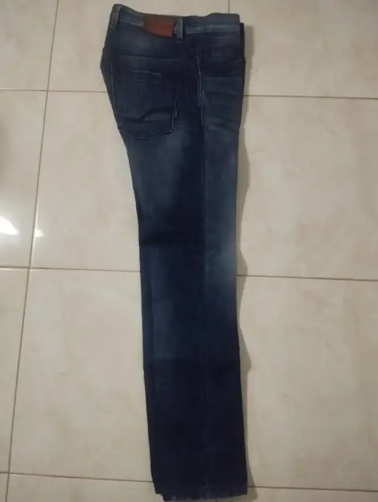 Celana jeans Slim Fit