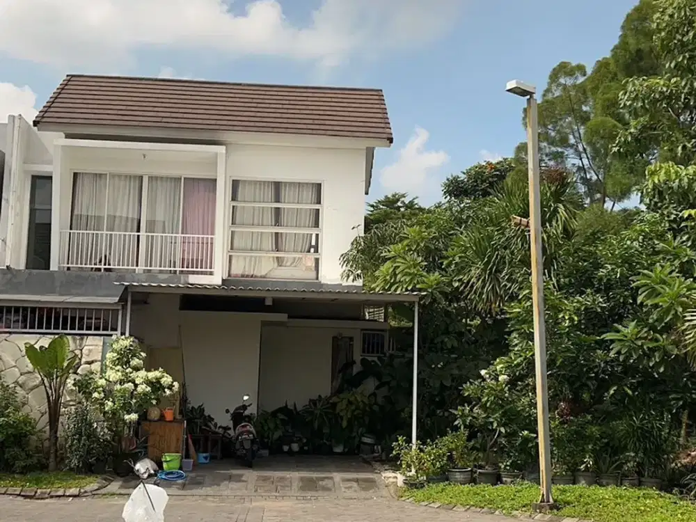 Dijual rumah minimalis dengan pool di Forest Mansion Surabaya