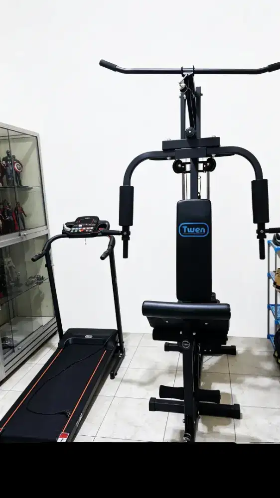 jual sepaket alat fitness treadmill dan alat beban