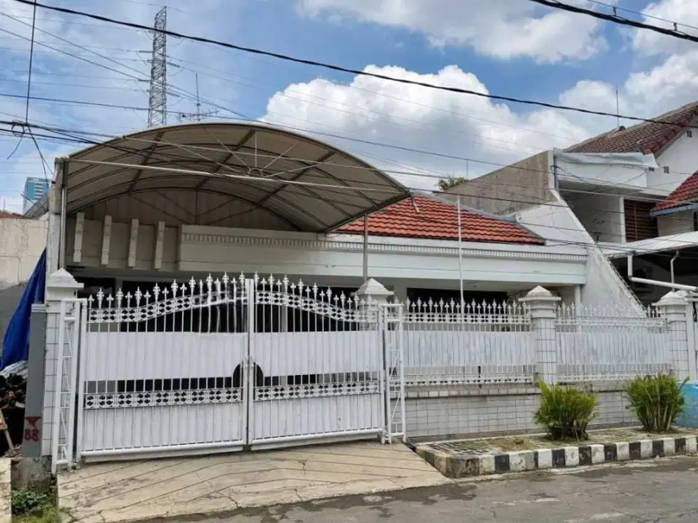 TURUN HARGA! Dijual rumah dharmahusada indah barat
