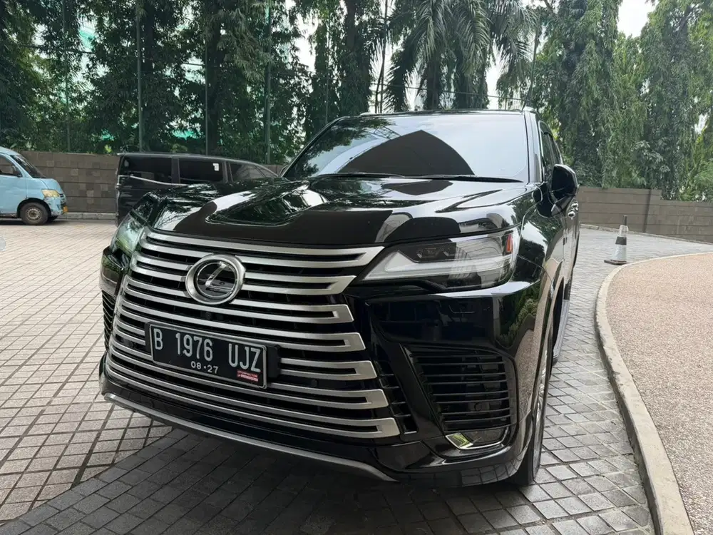 Lexus LX600 2022 Bensin