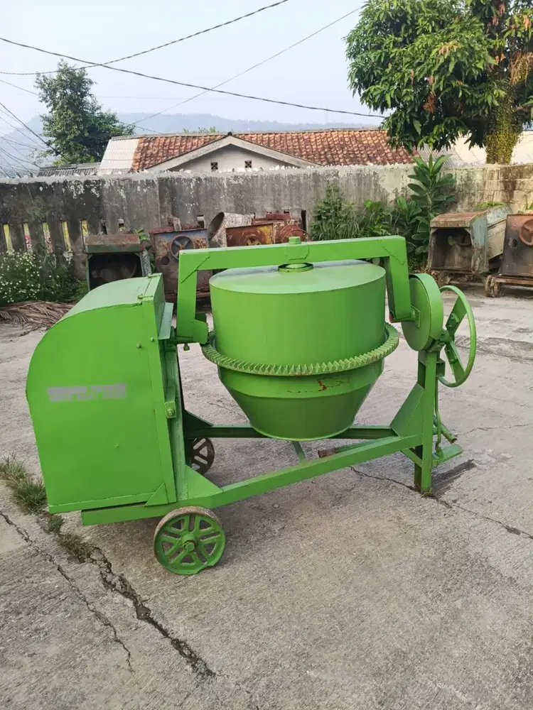 Jual Mesin Mixer Cor Beton Iron Globe Mulus Siap Kerja