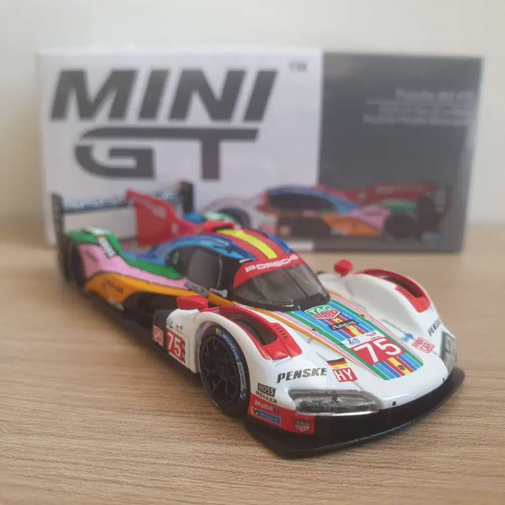 Mini GT 740 Porsche 963 #75 1/64 (Penske Motorsport, 2023 24 Hrs)