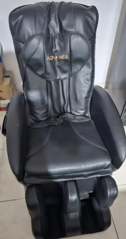 Kursi Pijat Advance